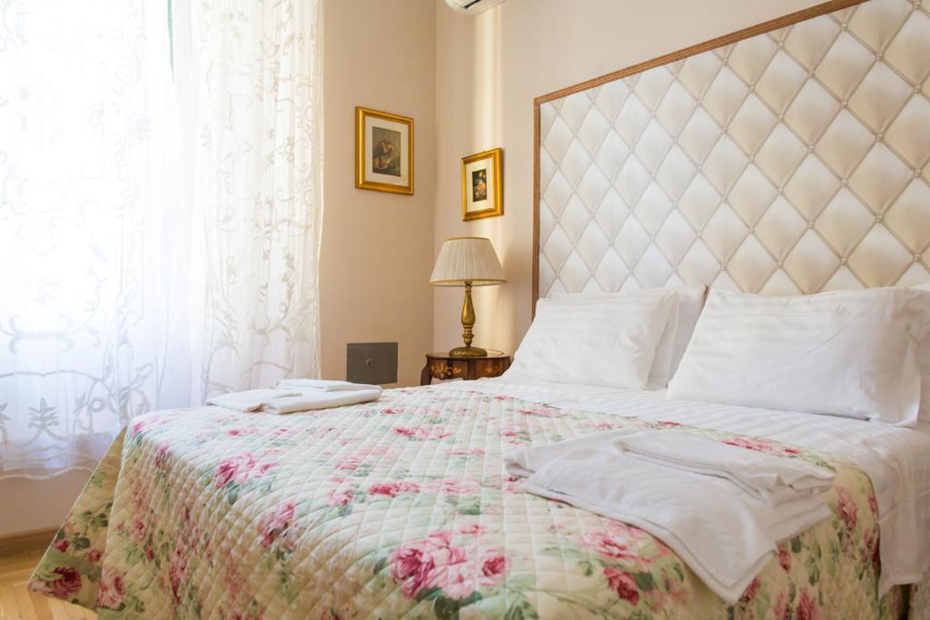 Landlord In Trastevere Rome Bilik gambar