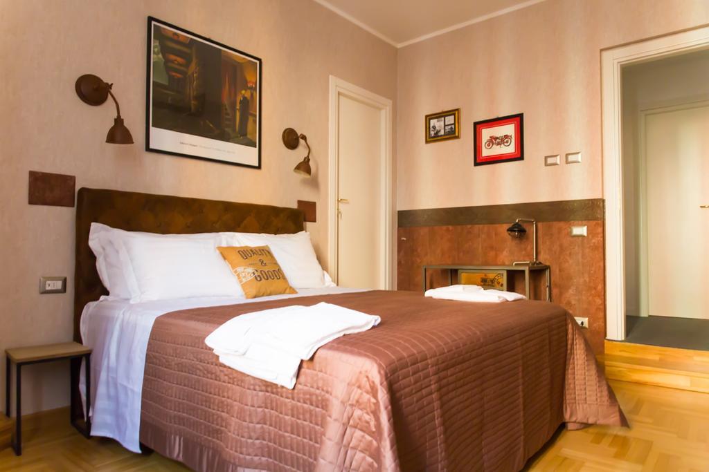Landlord In Trastevere Rome Bilik gambar